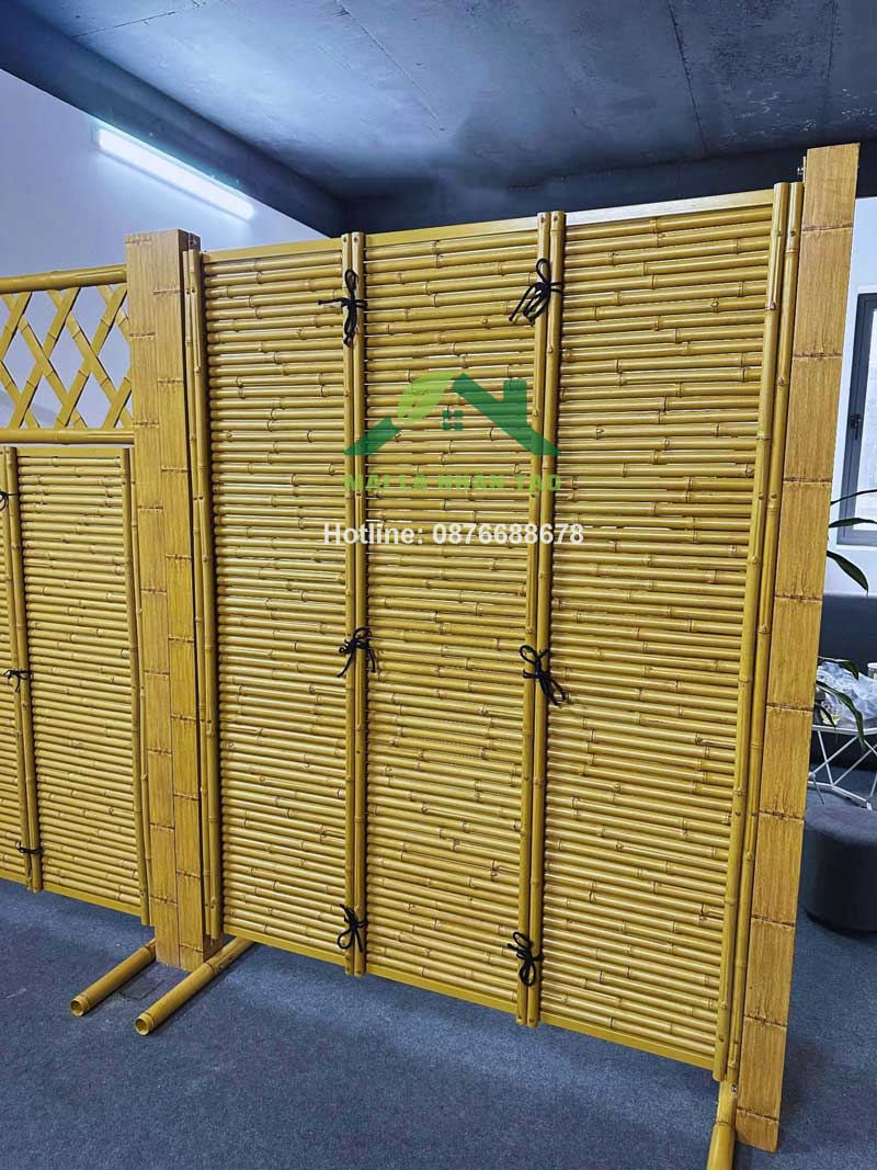 Tấm nhựa giả tre dựng vách nhà